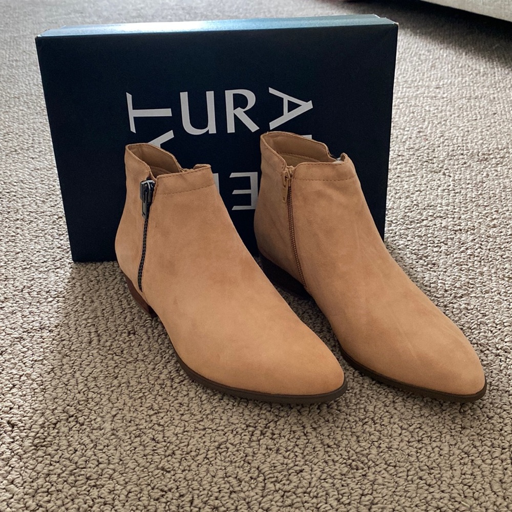 Naturalizer Blair bootie